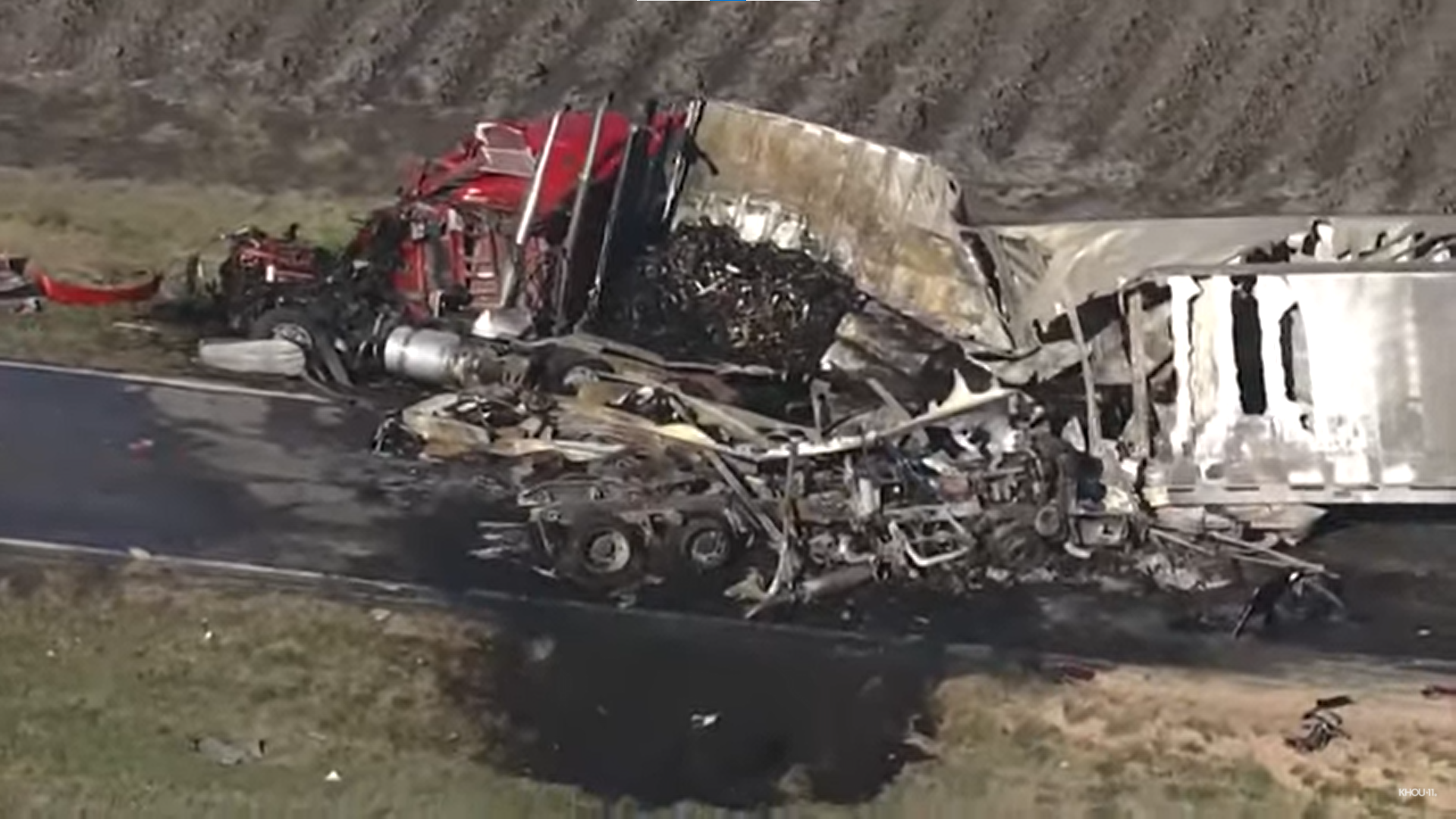 Three Dead in Crash Involving Two 18-Wheelers, a Car, and a Box Truck in Fort Bend County