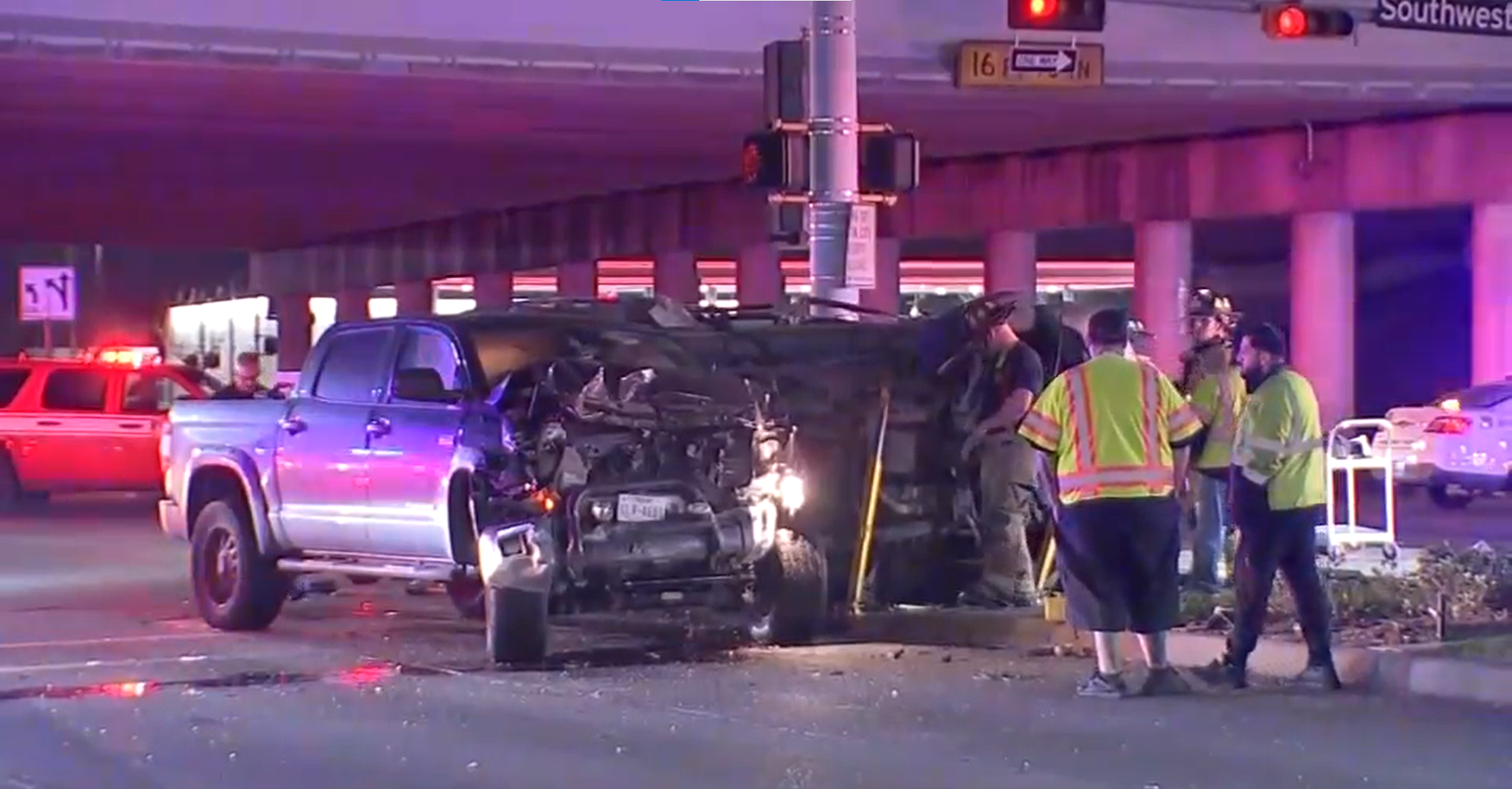 3.10.22_ACCIDENTNEWS_Mother and Two Children Rescued After Hit by Suspected Drunk Driver_Photo