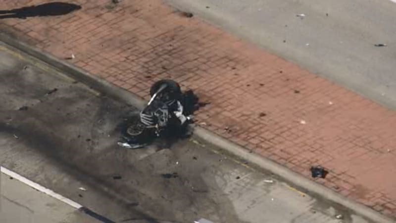 Motorcyclist Dead after Motorcycle Crash on Highway 6