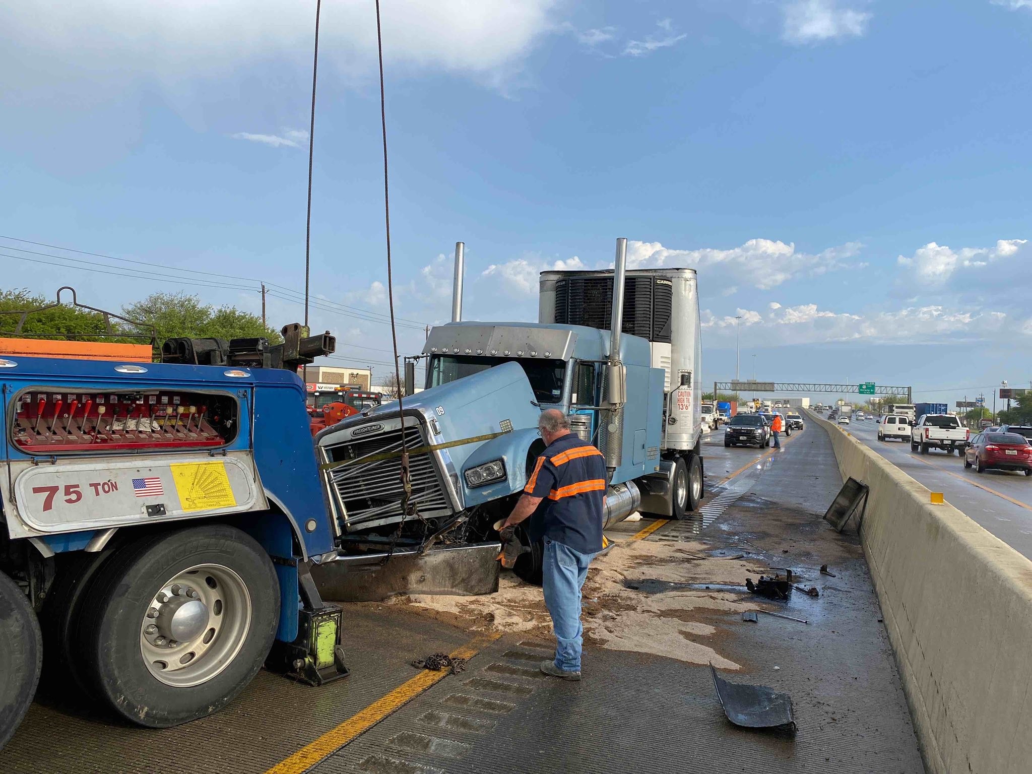 4.11.22_ACCIDENTNEWS_18-Wheeler Crash Sparked Hazmat Spill on I-610_Photo