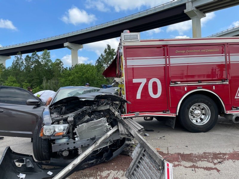 5.25.22_ACCIDENTNEWS_Crash with Fire Truck Injures 1_Photo